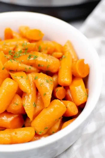 Glazed Instant Pot Carrots