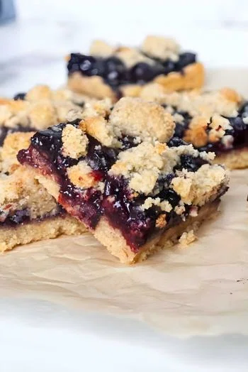 Paleo Blueberry Crumb Bars