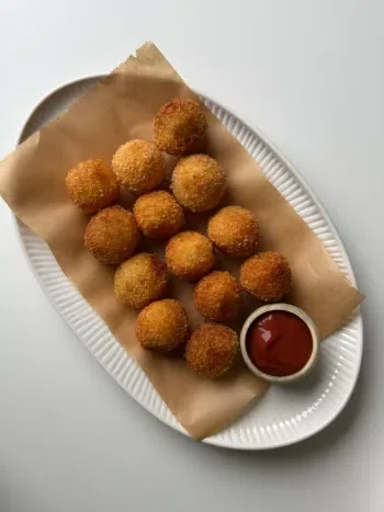 Crispy Cheesy Potato Pickle Balls