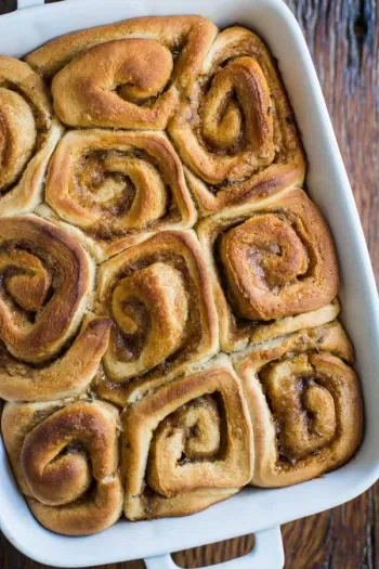 Lavender Cinnamon Rolls