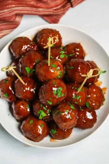 Barbecue Meatballs with Grape Jelly