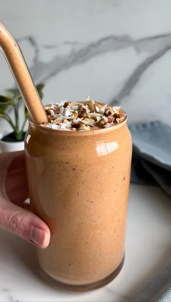 Carrot Cake Smoothie