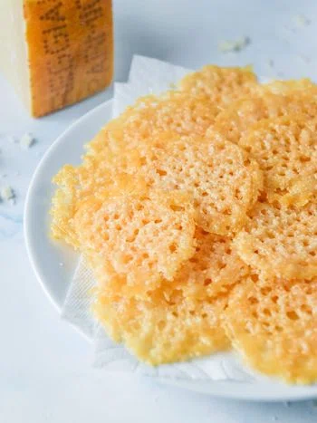 Baked Parmesan Crisps