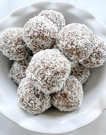 Coconut Date Bliss Balls with Dates