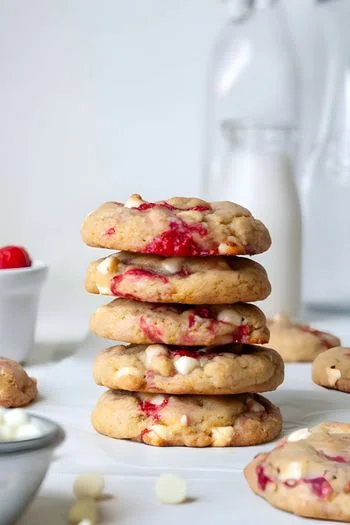 Raspberry White Chocolate Cookies
