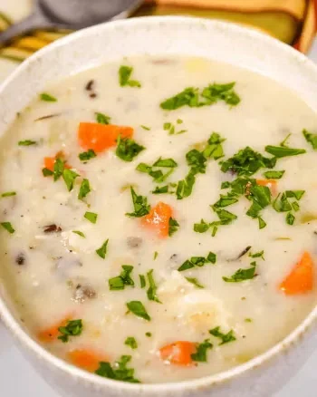 Slow Cooker Creamy Chicken Wild Rice Soup