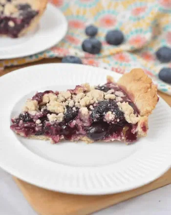 Blueberry Crumb Pie