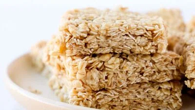 Copycat Starbucks Oat Bars (no-bake)